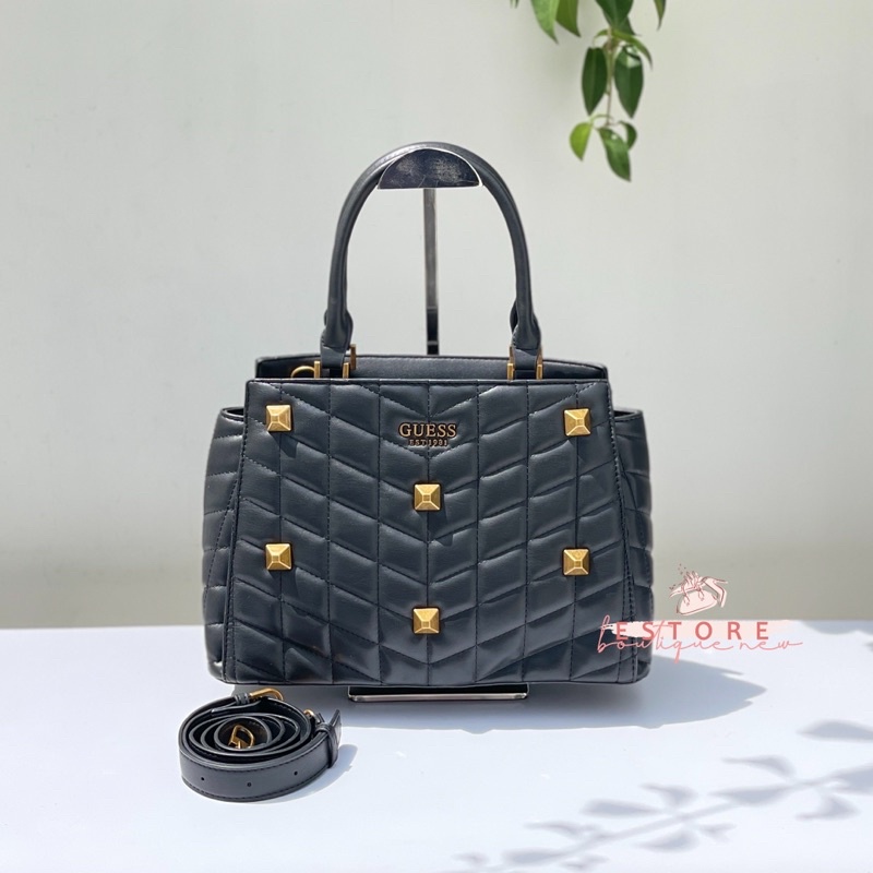 Gs Brera Quilted Satchel Handle Bag