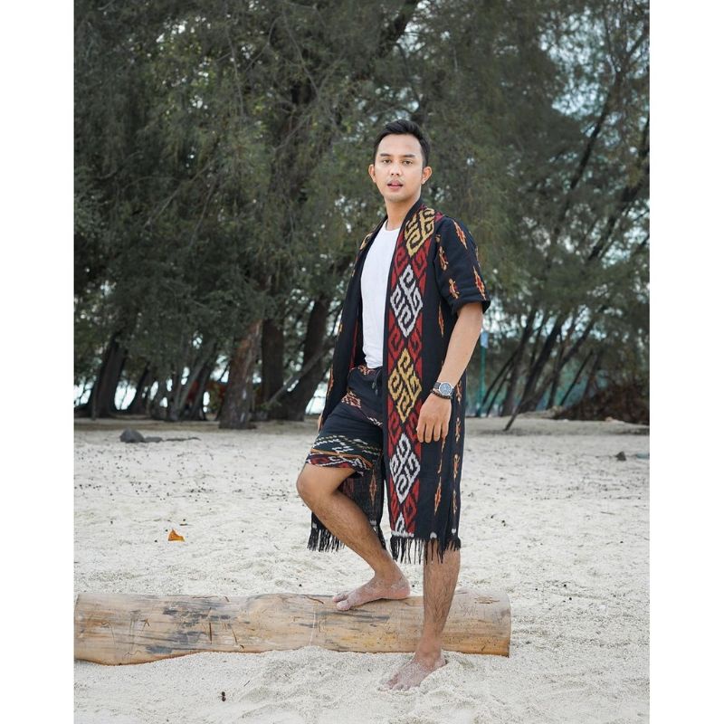 long outer pria / wanita bahan full tenun Jepara motif Sumba NTT