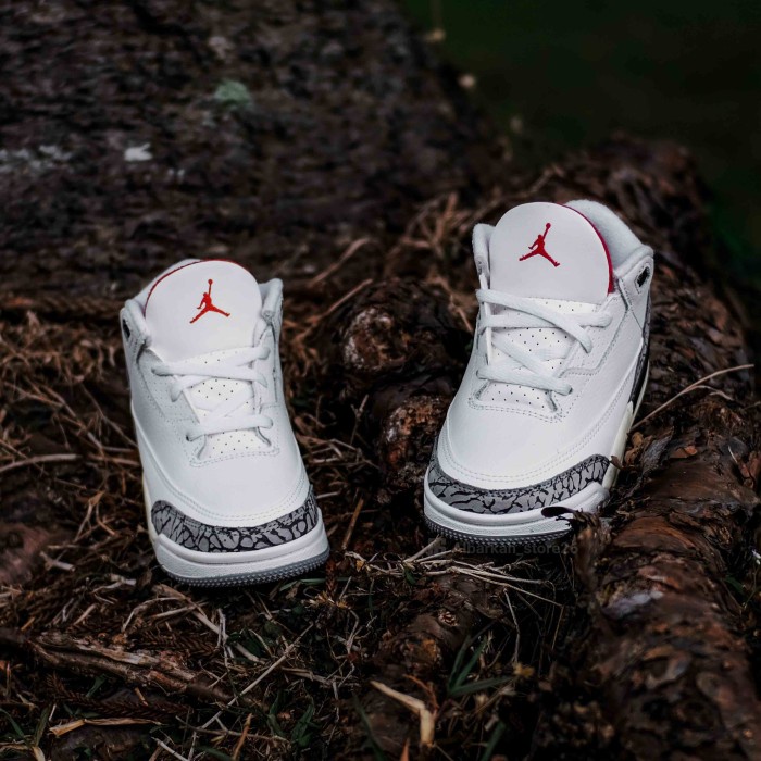 {RaditStore} Sepatu Anak Original Nike Air Jordan Retro 3 White Black - White Black 23.5 Limited