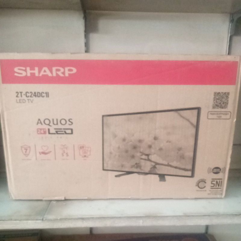 SHARP AQUOS 24 LED
