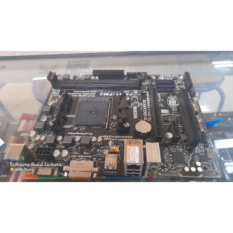 mainboard amd Fm2+