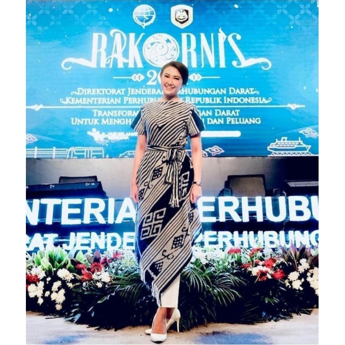 set couple baju tenun lurik navy - couple baju tenun lurik biru - couple baju tenun modern - coiple 