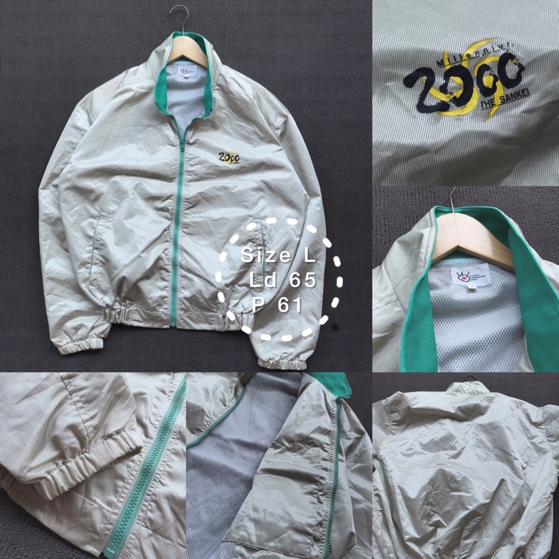 Jaket Thrift Vintage WHICHONE Sudah Cuci Langsung pakai 90s thriftshop bandung thrifting parasut tebal katun thrift shop outer luaran ootd hoodie sweater Harrington-WOS1025