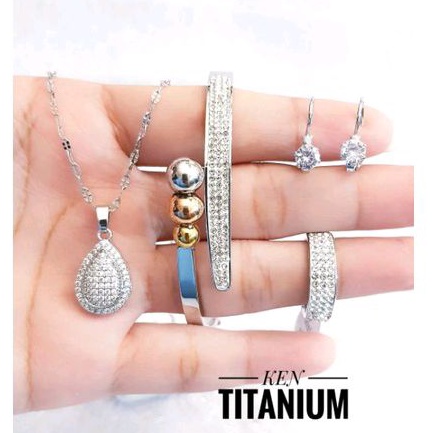 Set Perhiasan Wanita Titanium Silver Anti Karat 1710e