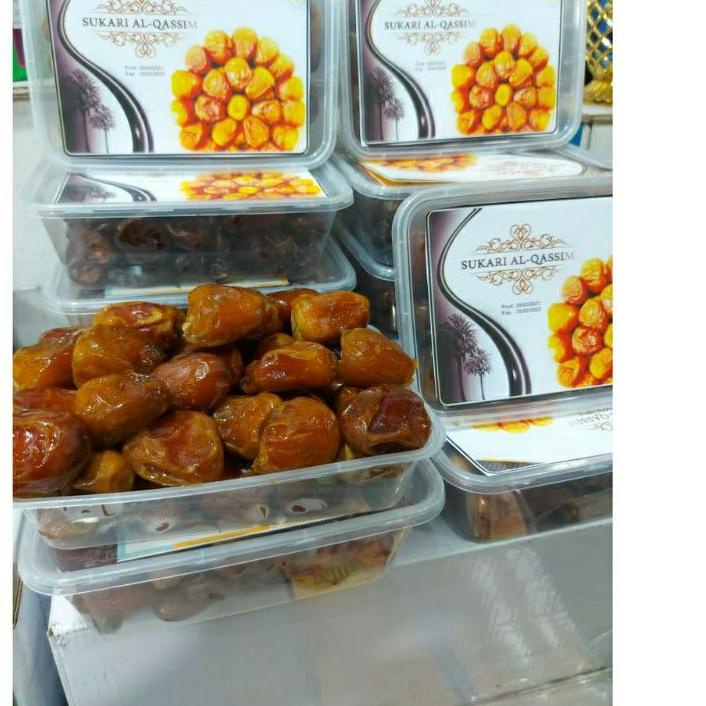 

Star 10.10 Kurma Sukari 500gr / Sukari Premium sukari almadinah / Kurma Al Madinah / Kurma Raja / Kurma Basah 