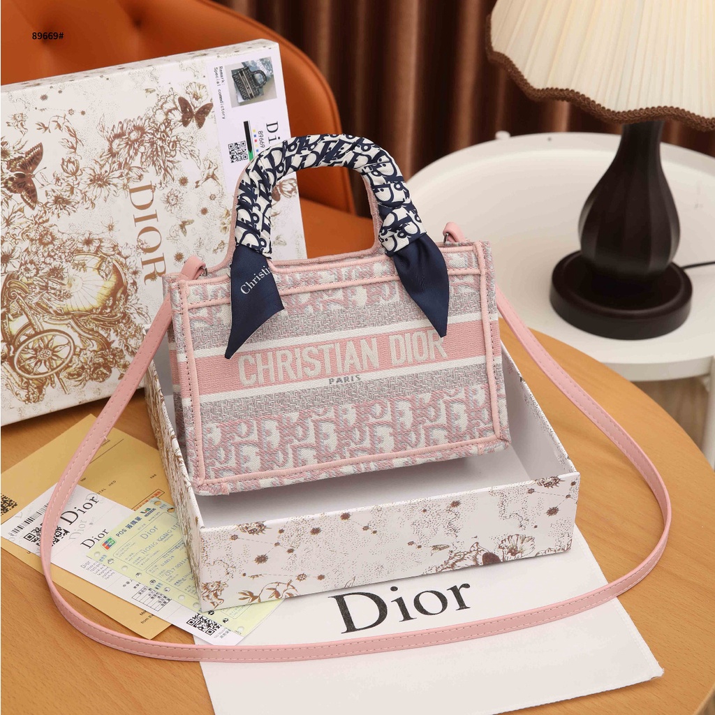 DR Tote Bag 89669