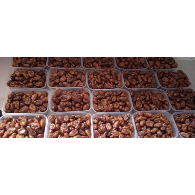 

Kurma Khalas 500 gram