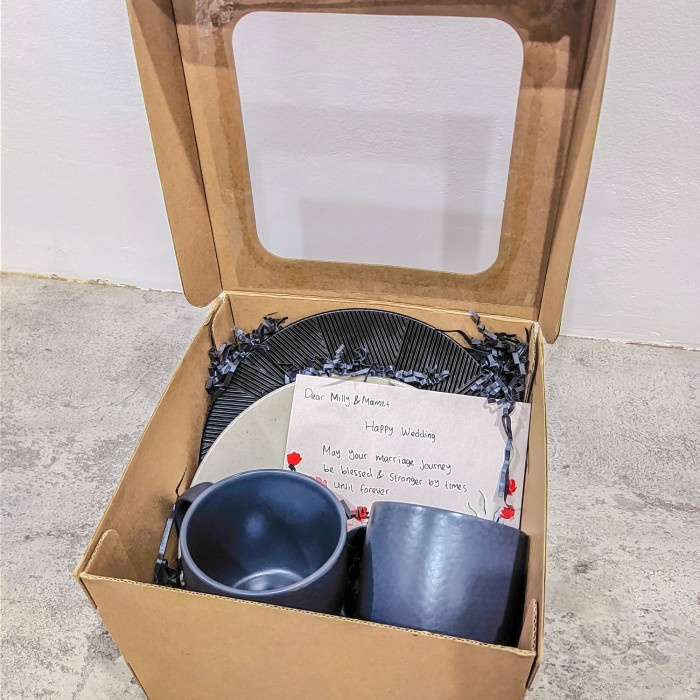 

[COD] Gift Hampers/ Birthday/ Wedding/ Please Be Happy!