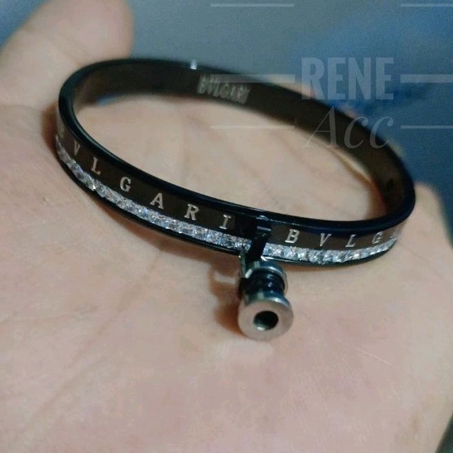 Gelang Titanium Wanita BVLGARI 4 Warna Anti Karat