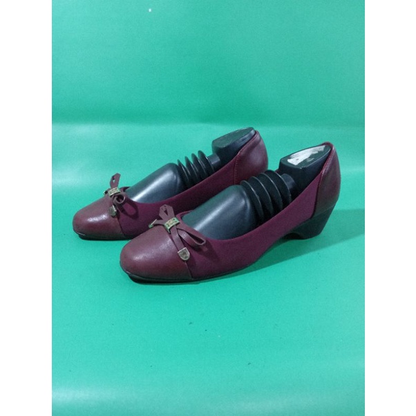 Sepatu wanita robelli marron ori size 38