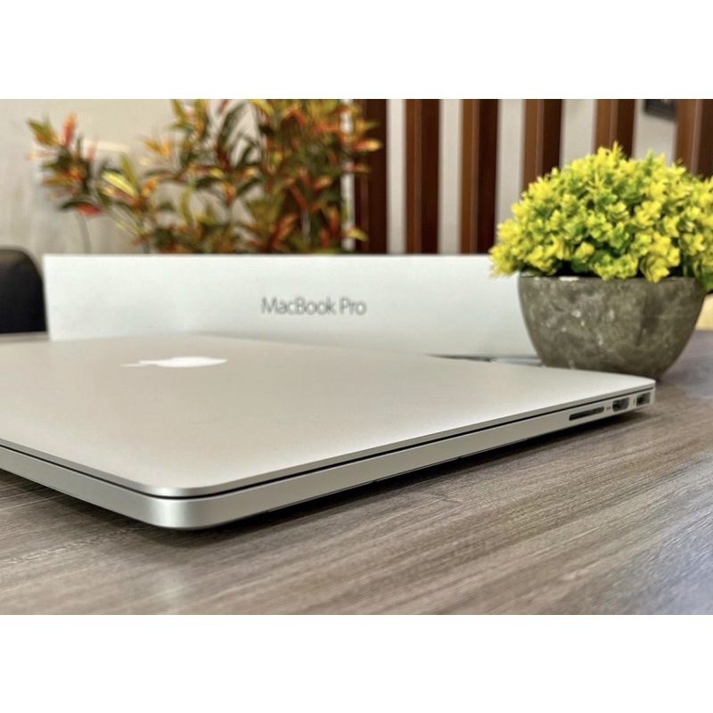 MACBOOK PRO RETINA 15&quot; 2015 RAM 16 GB SSD 256//512 GB SECOND ORIGINAL