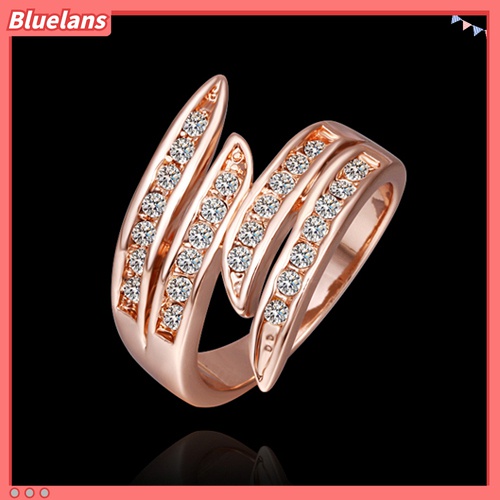 Cincin Berlian Imitasi Warna Rose Gold Untuk Wanita