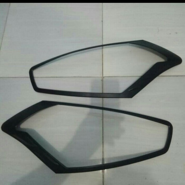 [COD] Garnish List Cover Lampu Depan Datsun Go Hitam Doff / Perlengkapan Variasi Mobil Murah / Akses