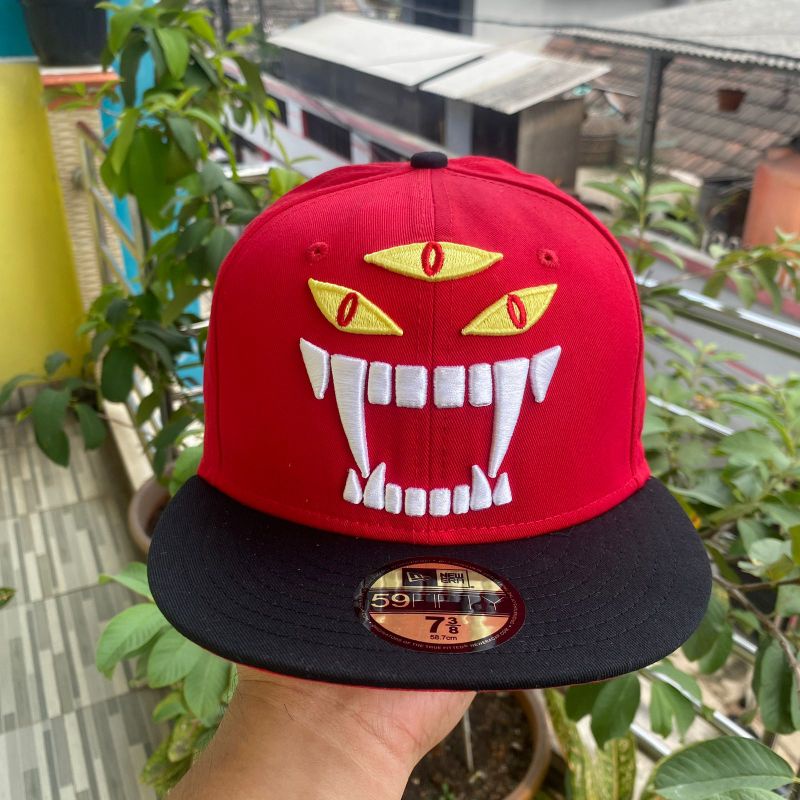 Topi New Era x Mishka Mnwka Cap