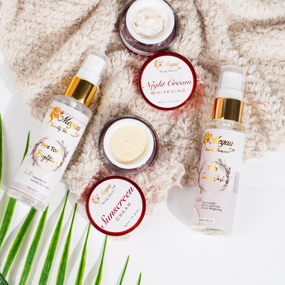 [KODE CVGDF] NATURE GLOW PREMIUM CREAM PEMUTIH CREAM ACNE MENGHILANGKAN FLEK JERAWAT