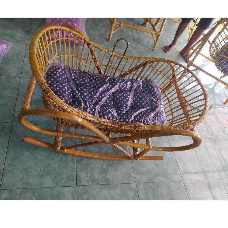 Tren Terbaru Ayunan Bayi Rotan Model Perahu { Free Kasur }