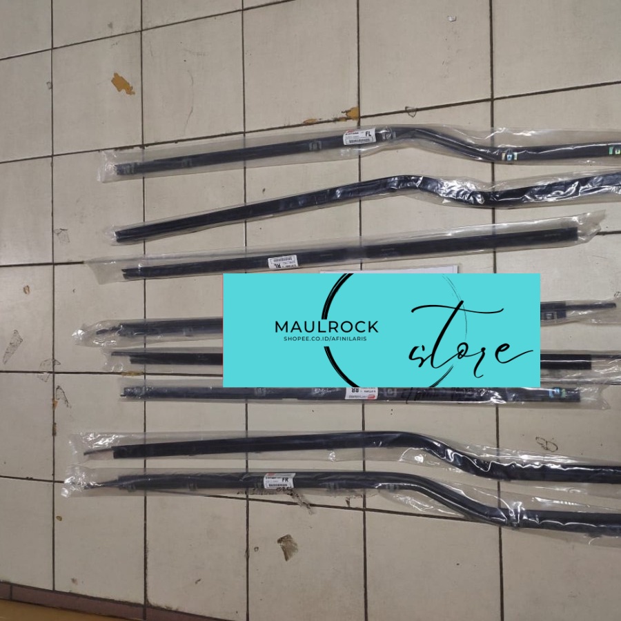 Pelipit kaca suzuki Vitara Escudo Sidekick