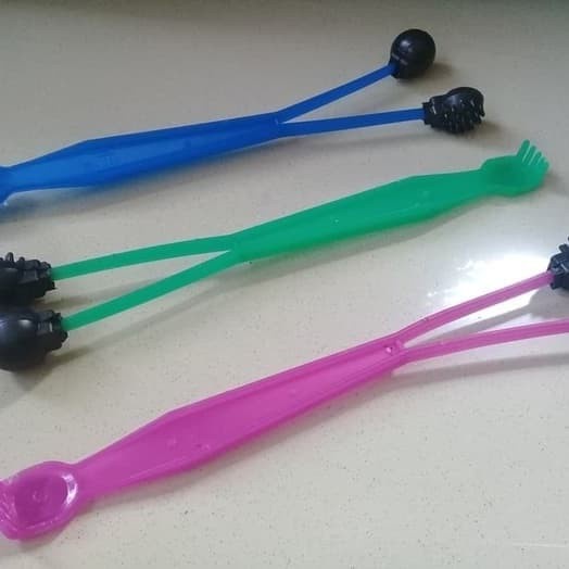 alat pukul dan garuk punggung