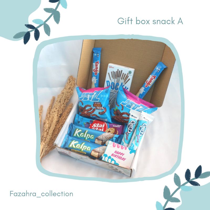 

snack box / gift box snack / hampers snack / birthday / graduation / wedding by fazahra_collection