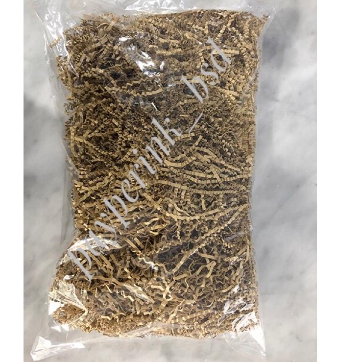 

Sedang Ramai 200 gr shredded paper/ kertas potong crinkle cut / Potongan Keriting /Natural Brown / Coklat Natural