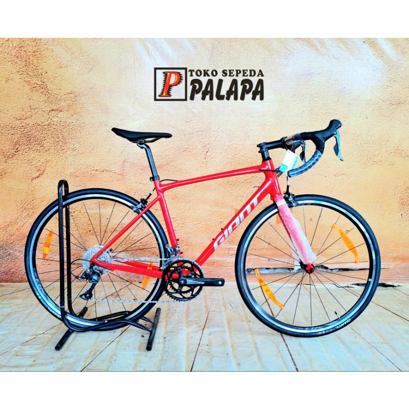 SEPEDA BALAP 700C GIANT CONTEND 3 ROADBIKE ROAD BIKE 3.0