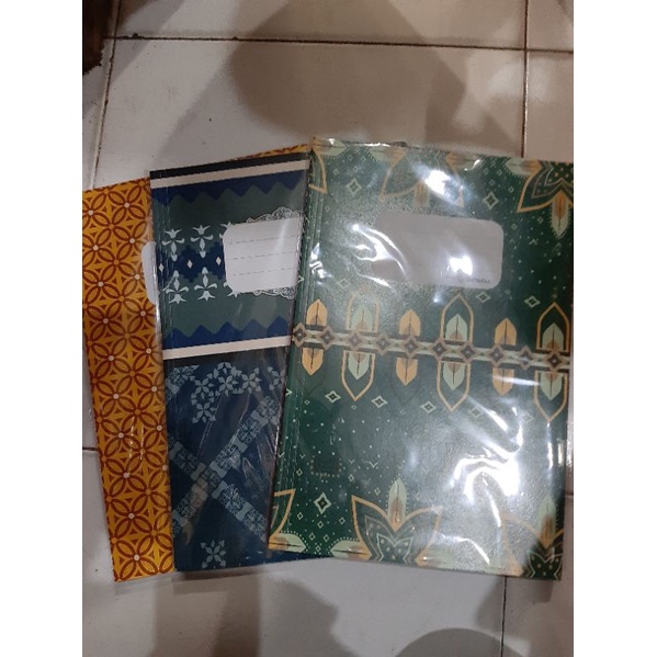 

map kertas batik folio