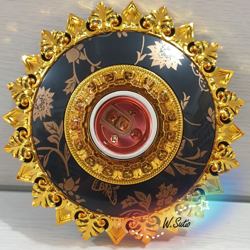 Fitting Lampu / Fitting hias / Fitting Plafon