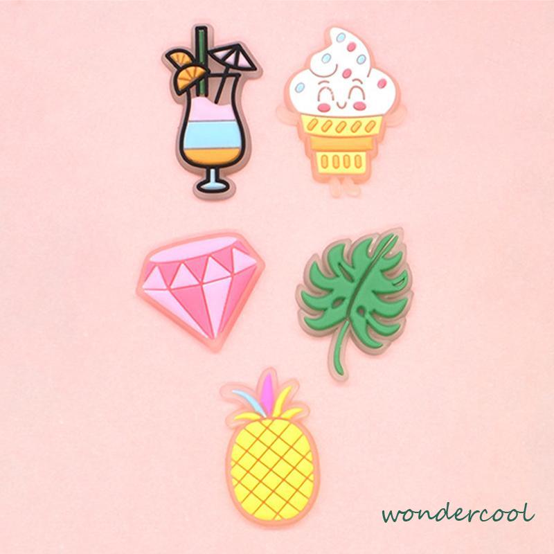 Charms Pin Bahan Pvc Glow In The Dark Desain Makanan Untuk Aksesoris Charms Fashion-Won