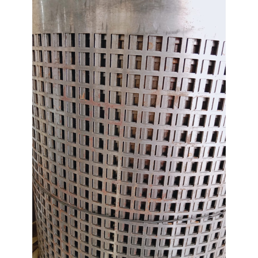 GRILL RAM BOX BESI SPEAKER 120 X 240 LUBANG KOTAK Grill speaker besi 120x240 lubang kotak