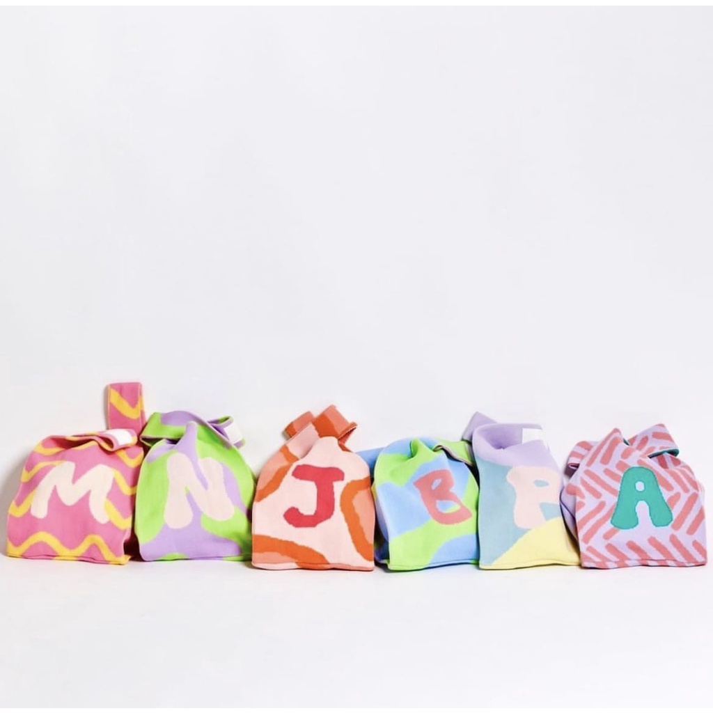 Gobra ♕ TW001 Tas Bene Korean Knitted Checkered Tote Bag Tas Rajut Huruf WarnaTotebag Buffollow Vacay Viral Bangkok Import
