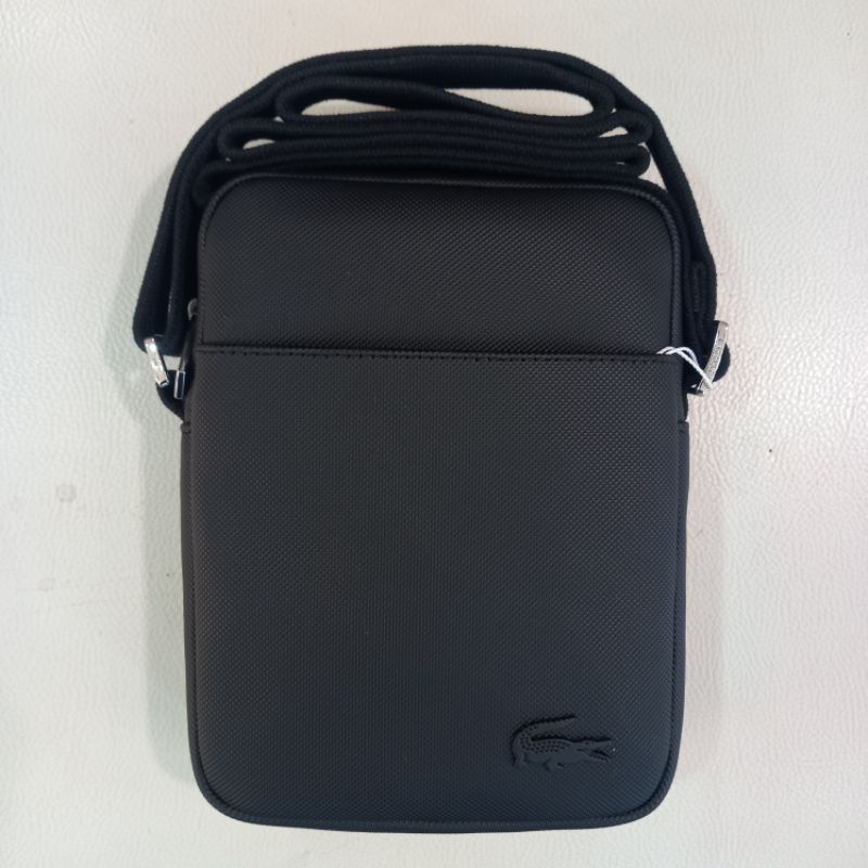 Tas Selempang Lacoste Vertical Bag Black