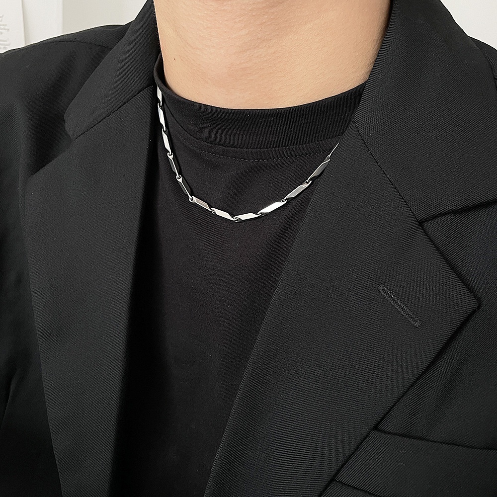 Kalung Bahan Titanium Steel Gaya Korea Untuk Unisex