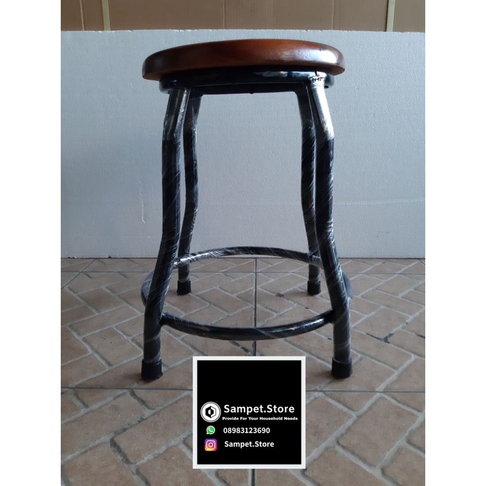 Kursi kayu bakso/kursi kayu kaki besi T 40 cm
