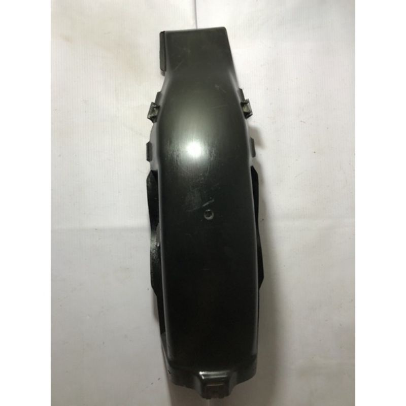 SAMBUNGAN TENGAH SPAKBOR FENDER DEPAN KOLONG SLEBOR BELAKANG MEGAPRO MP PRIMUS HIU LAMA TEWEL GL MAX