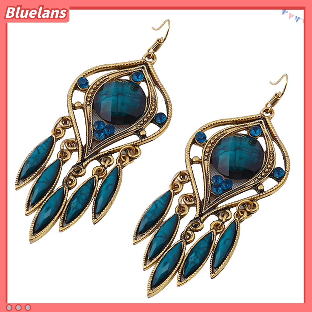 Anting Kait Gantung Panjang Desain Ukiran Hollow Bahan Resin Gaya Bohemian Untuk Wanita