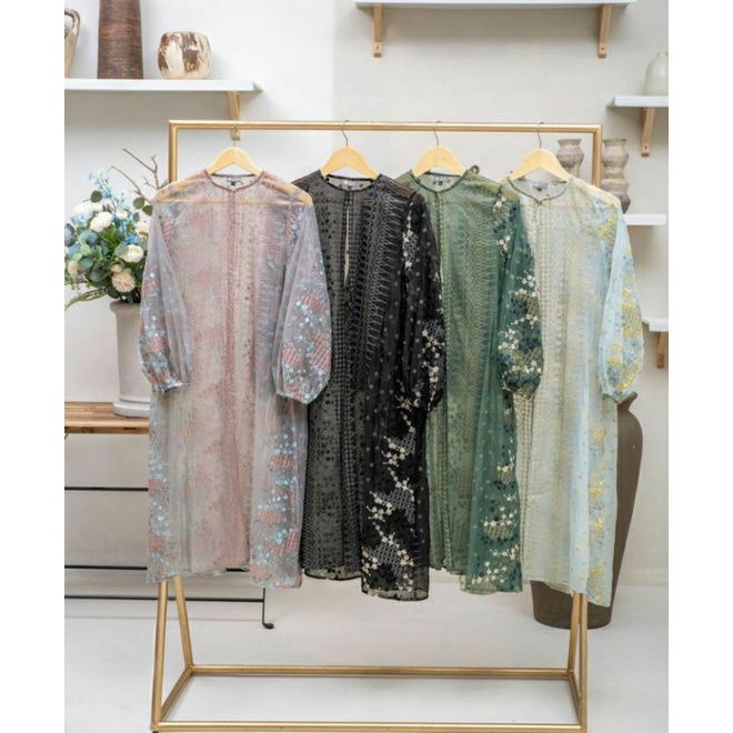 cheryl outer heaven lights