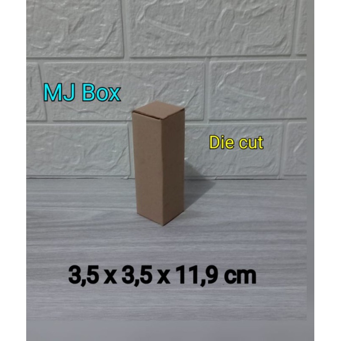 

Kardus karton Uk. 3,5x 3,5x 11,9cm.........Die Cut