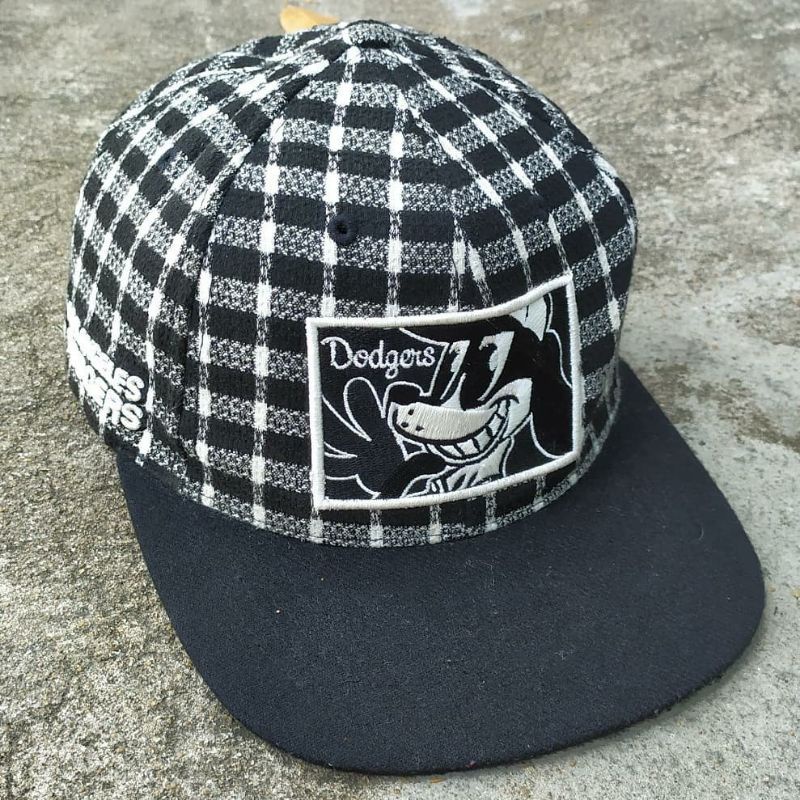 Snapback MLB