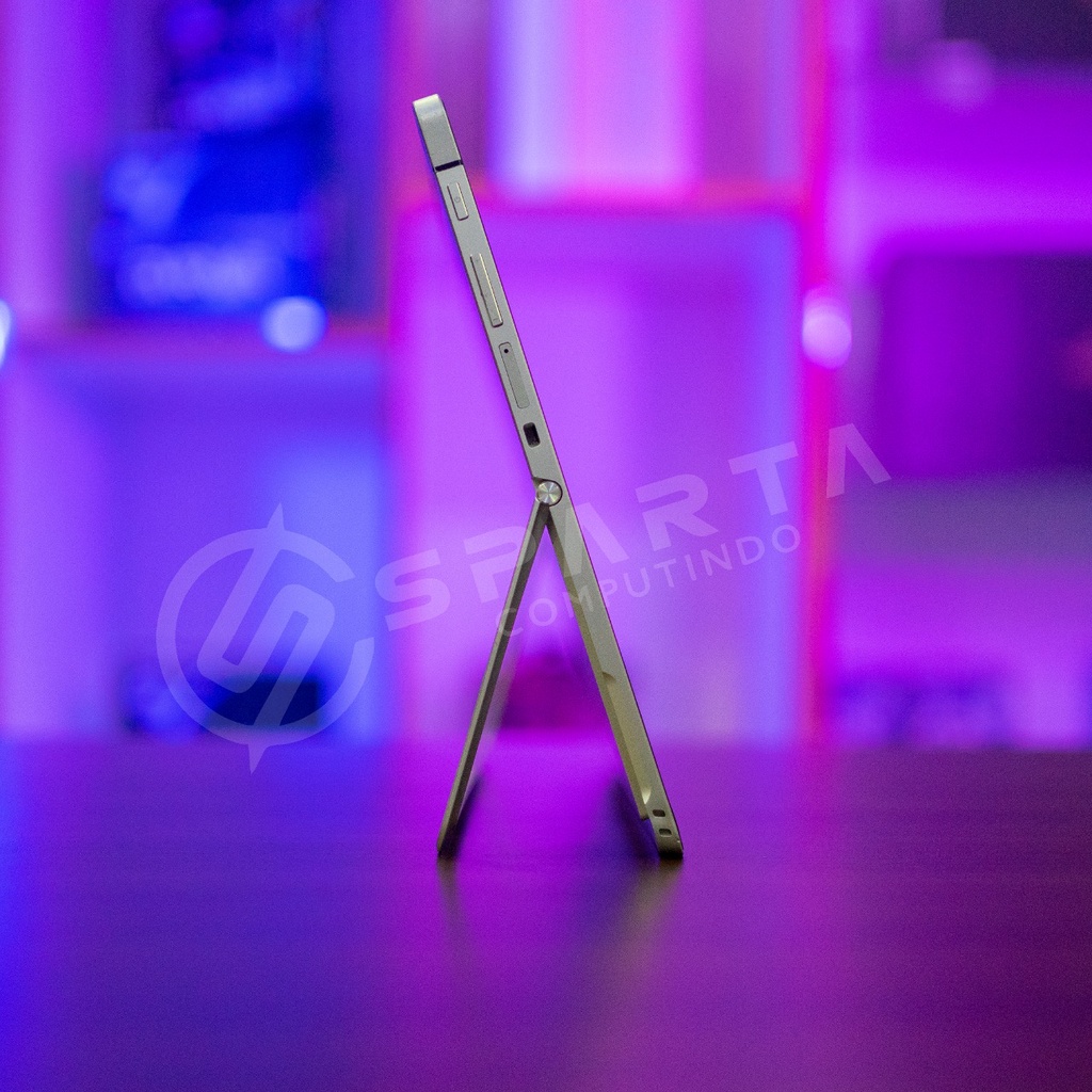 Laptop 2in1 HP Elite X2 1012 G1 Intel Core m5-6Y57 Ram 8 Gb SSD 256 Gb