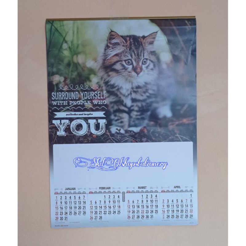 kalender 2023 kucing cantik Ao 219 catur wulan 3 lembar 4 bulanan