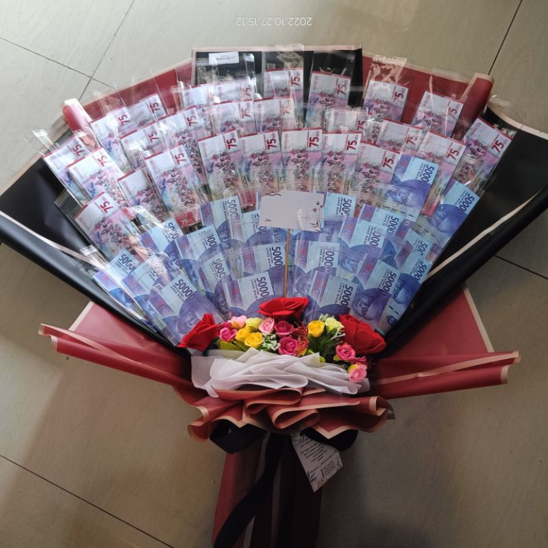 

Bucket uang kosong 100slot(Khusus ambil ketempat/via gosend instan)