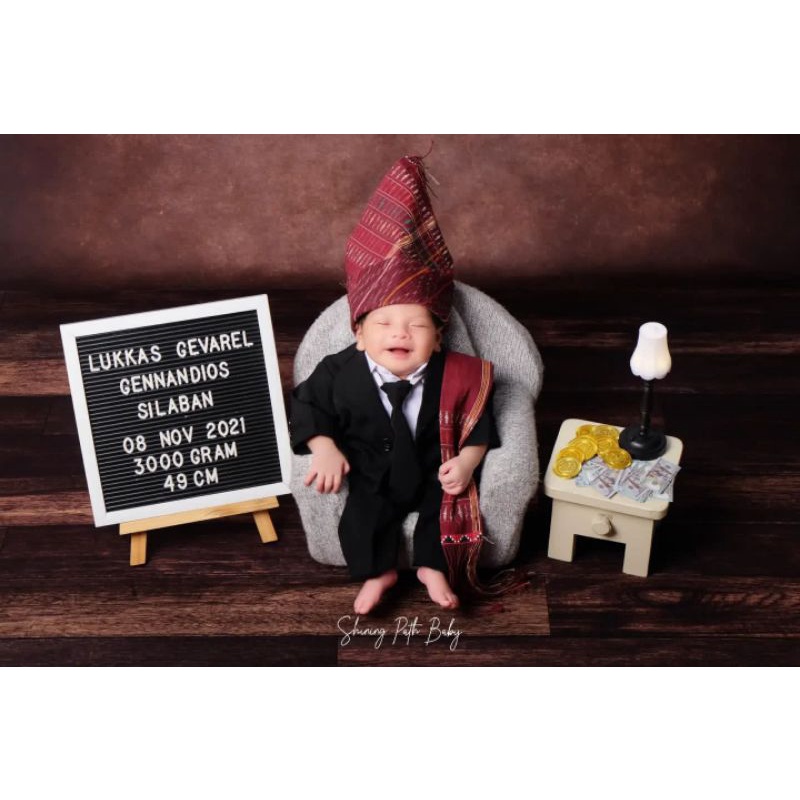 EDIT FOTO BAYI NEWBORN STUDIO MURAH DENGAN PAPAN NAMA