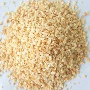 

Garlic granule / bawang putih cacah