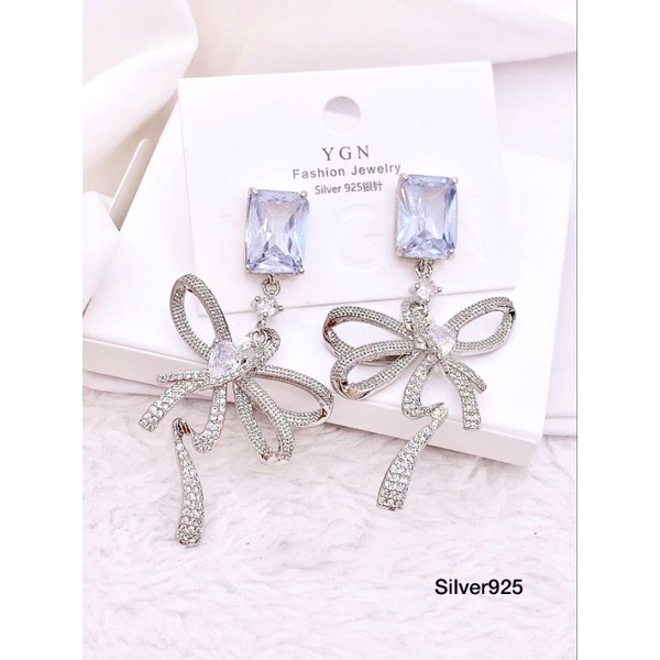Anting Silver925 Perak mata tanam kilau Premium Quality Anti karat anti alergi Earring Fashion import Branded band 888
