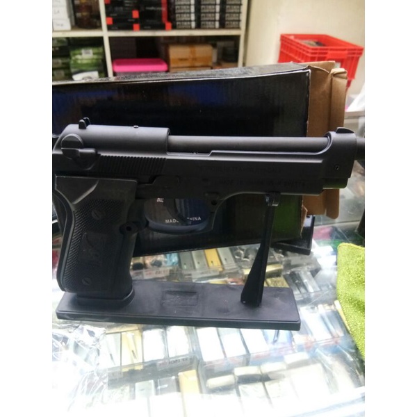 Korek Api Bara Pistol Bareta Black M9 Besar