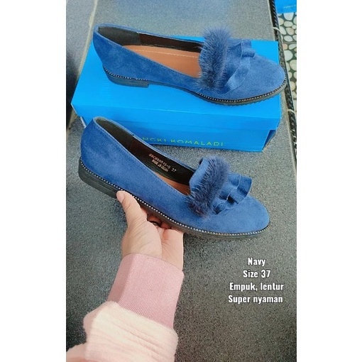 Flat shoes Yongki Komaladi