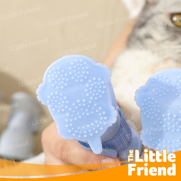 Sepatu Karet Anjing Kucing Waterproof Anti Air Desain Lucu Lengkap 4pc