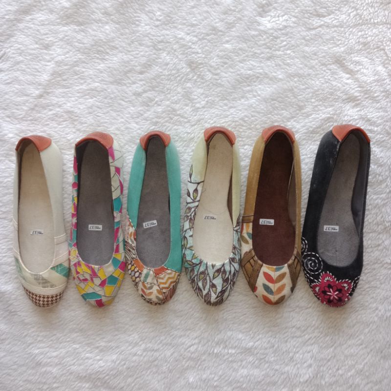 Sepatu flat mimosabi size 37