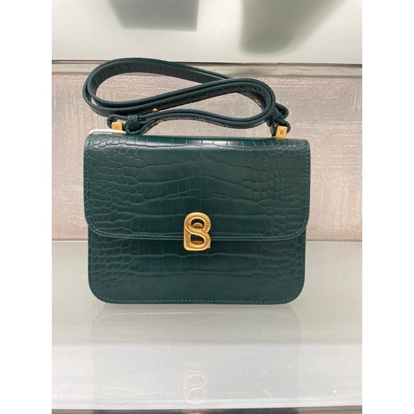 Audrey croco Buttonscarves