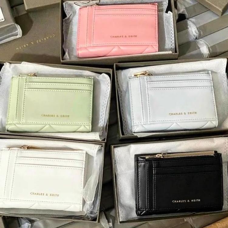Stok terbatas.. 9.9 SALE  | CK Gemma Quilted Card Holder